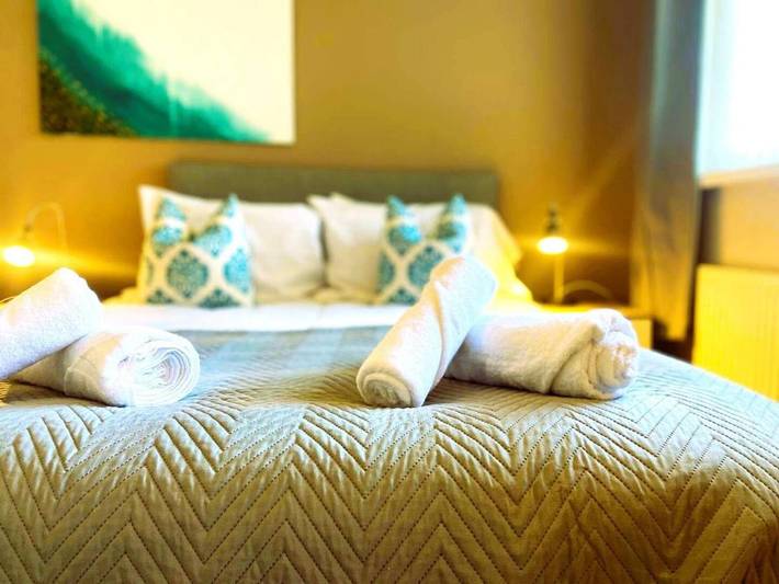 Location de vacances pour 10 personnes, avec jardin dans Ely - 4