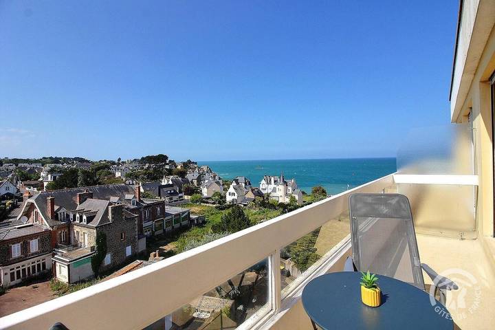 Gîte pour 4 personnes, avec jardin et terrasse à Saint-Quay-Portrieux - 2