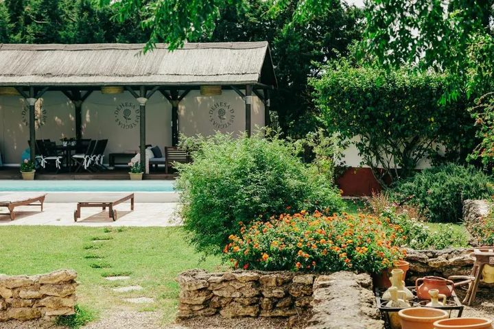 Chalet para 7 personas, con piscina además de jardín y vistas - 1