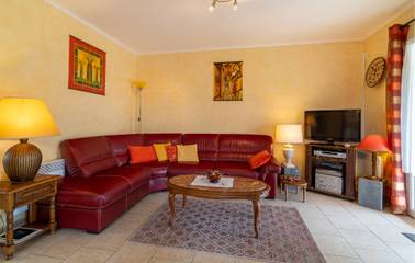 Location De Vacances pour 4 Personnes dans Lauris, Parc naturel régional du Luberon, Photo 2