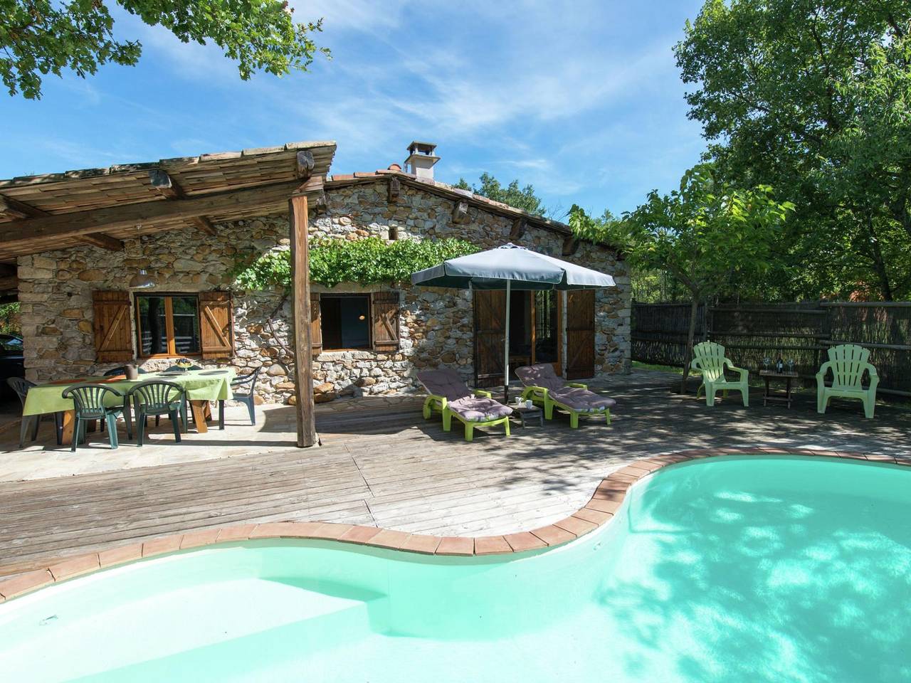 Lovely house in Ardeche, of ecological materials, with private swimming pool in Saint-Alban-Auriolles, Ardèche
