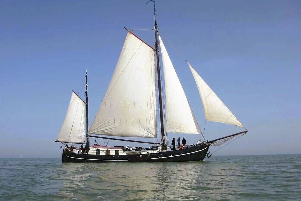 Neu: Segeln 'Phoenix' Amsterdam, 7 Kabinen, 18 Betten in Weesp, Groene Hart