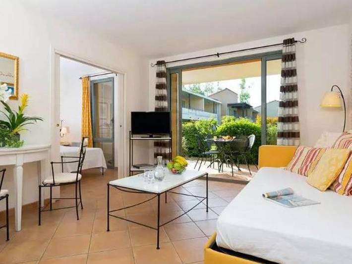 Camping für 4 Personen, mit Kinderpool in Vaucluse - 3