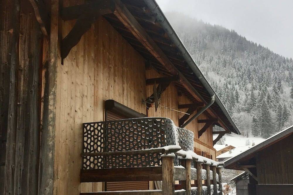 Geheel appartement, Comfortabel appartement met 3 slaapkamers in een privéhuis in een rustige omgeving in Morzine, Les Portes du Soleil