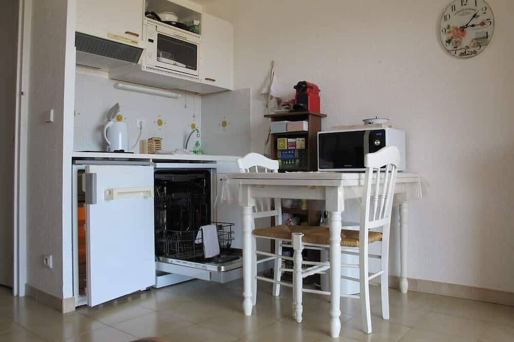 Ganze Wohnung, Sehr schönes Studio mit Blick auf das Meer in Agay, Saint-Raphaël
