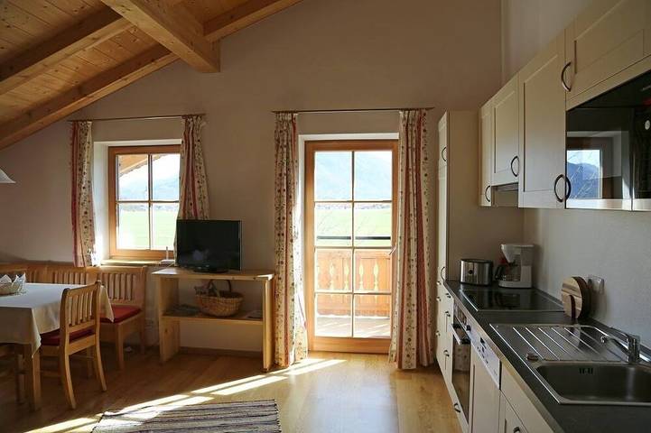 Ferienwohnung für 4 Personen, mit Garten und Balkon - 1