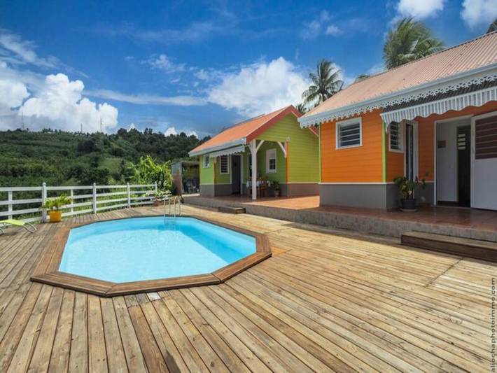 Bungalow pour 4 personnes, avec jardin, adapté aux familles en Martinique