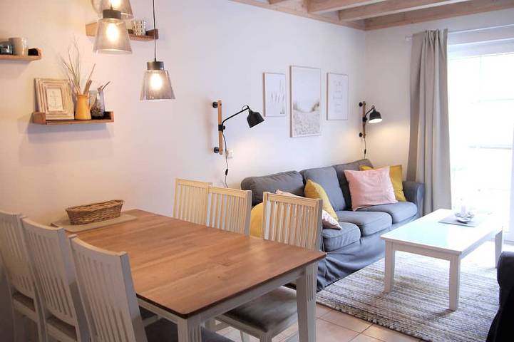 Ferienhaus für 7 Personen, mit Garten und Sauna sowie Whirlpool, mit Haustier in Sierksdorf