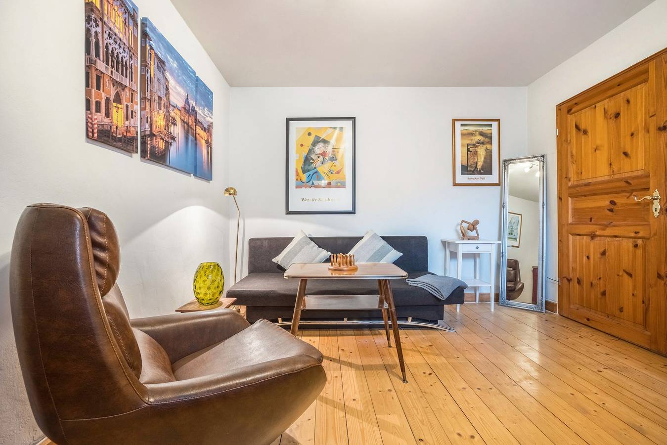 Ganze Wohnung, Ferienwohnung 'Fewo Mit Behelfsküche' mit privater Terrasse und Wlan in Bad Gandersheim, Harzvorland