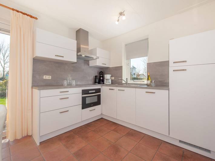 Ferienhaus für 6 Personen, mit Garten und Pool, kinderfreundlich in Noord-Beveland - 4