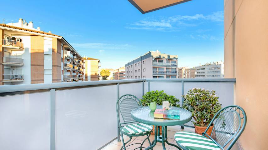 Gîte pour 5 personnes, avec jardin et piscine à Lloret de Mar - 2