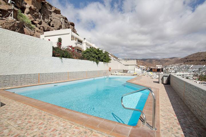 Ganze Wohnung, Ferienwohnung 'Appartamento Timo' mit Meerblick, Gemeinschaftspool und WLAN in Puerto Rico (Gran Canaria), Mogán