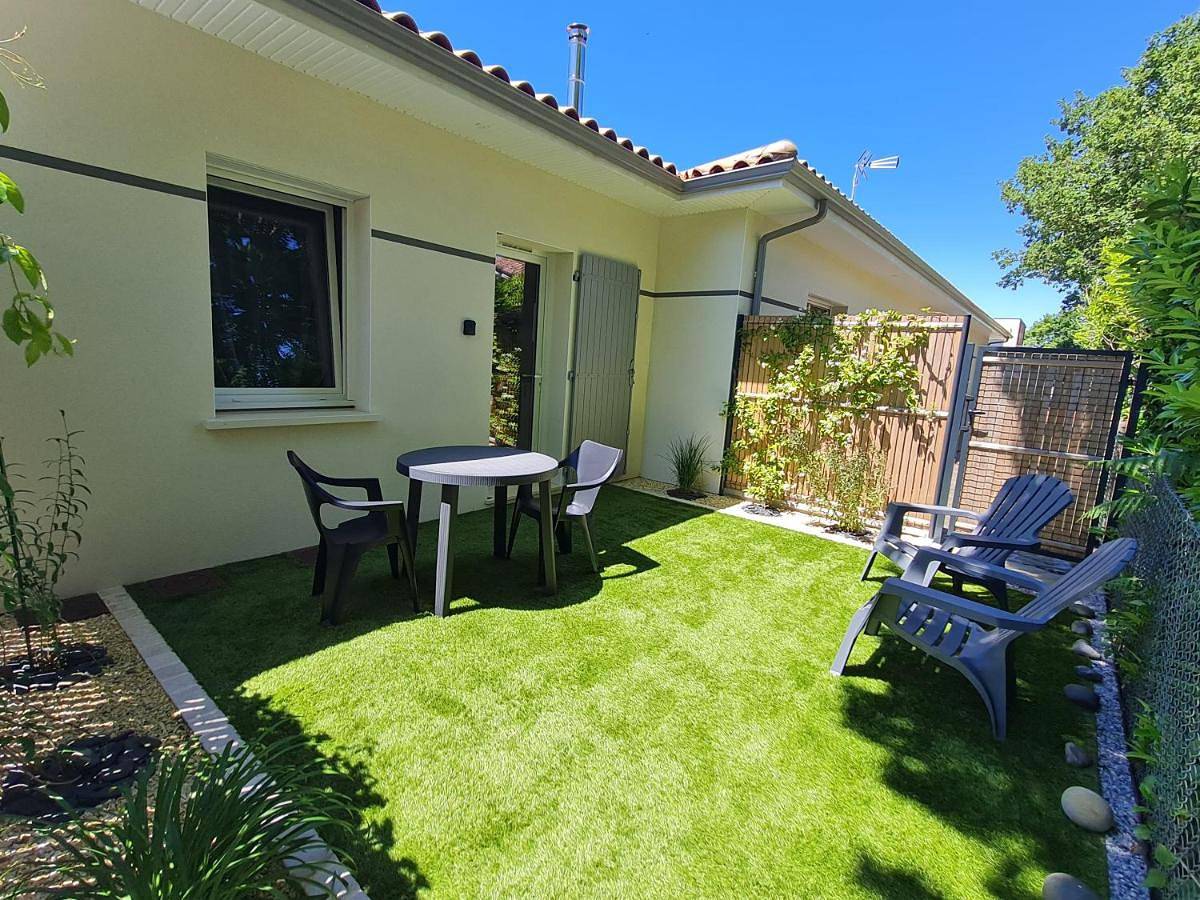 Appartement entier, La Hutte, confort et sérénité à Audenge in Audenge, Région d'Arcachon