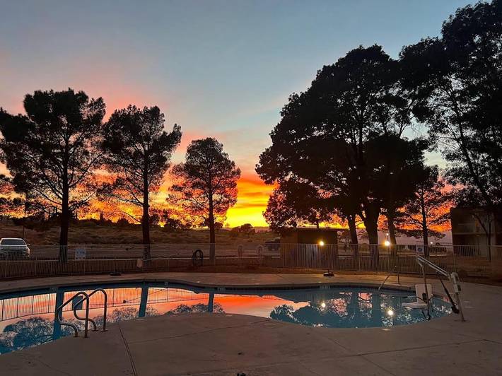 Hôtel pour 2 personnes, avec jardin ainsi que piscine et terrasse