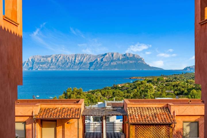 Appartamento per 4 persone, con Vista oceano e Balcone a Golfo Aranci