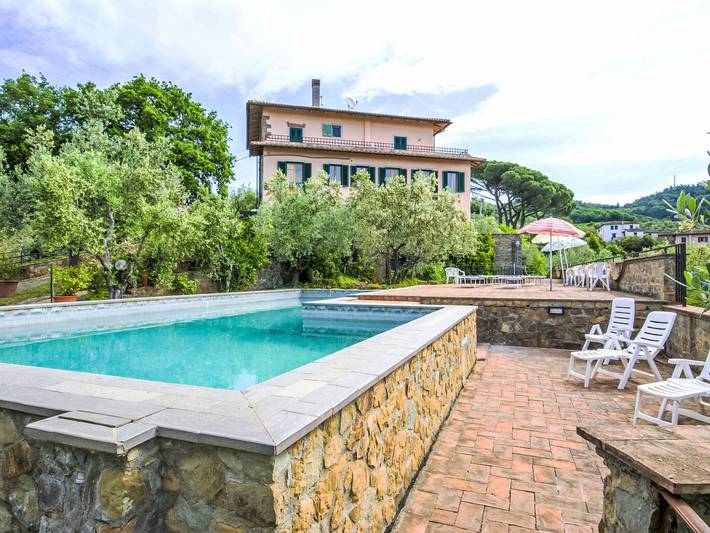 Apartament wakacyjny dla 6 osób, z balkon w Vinci