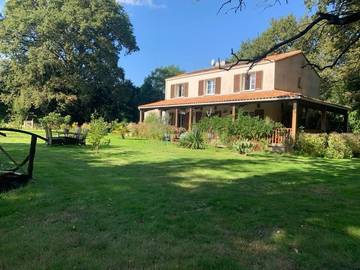 Chambre d’hôte pour 2 personnes, avec terrasse à Corcoué-sur-Logne