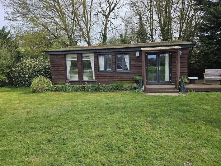 Vacation rental for 4 people, with Yard in Essex