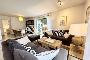 Gîte pour 7 personnes, avec jardin et terrasse, adapté aux familles à Île-Tudy