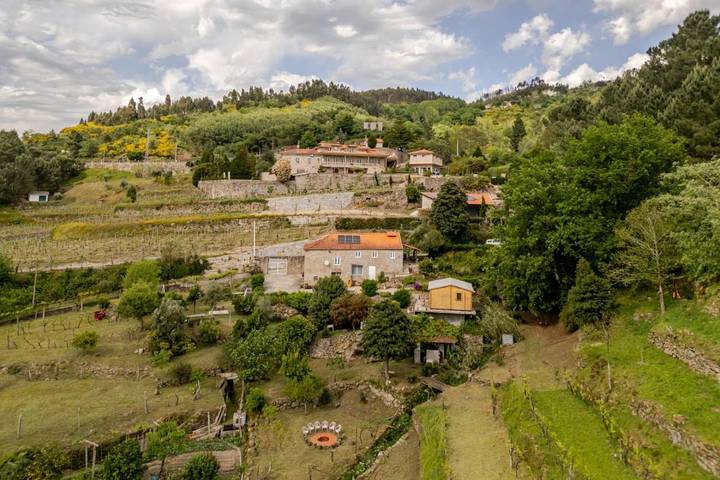 Casa de férias para 20 pessoas, com jardim em Marco de Canaveses