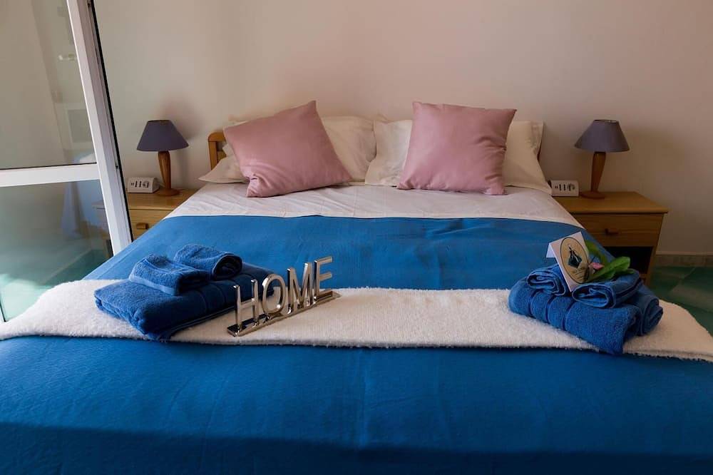Entire apartment, Three Bedroom Villa amalfi coast in Cetara, Amalfi Coast