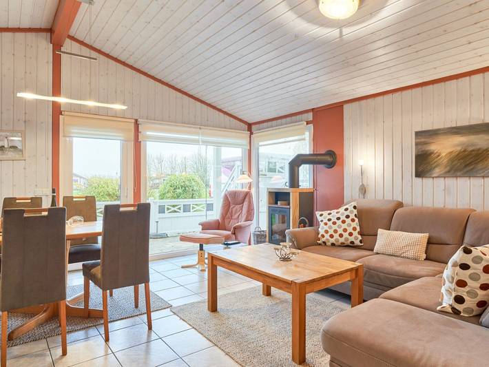 Ferienhaus für 4 Personen, mit Terrasse und Sauna sowie Garten, kinderfreundlich in der Husumer Bucht - 2
