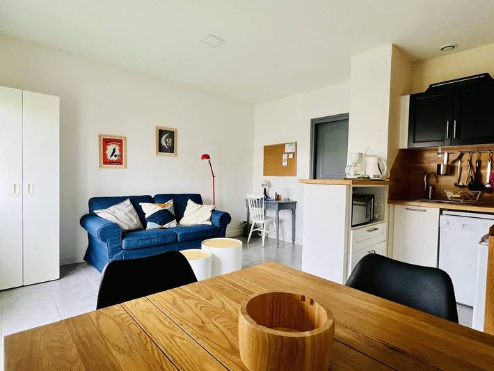 Appartement entier, T1 Bis Cambo-les-Bains avec Terrasse et Accès Internet in Cambo-les-Bains, Région de Bayonne