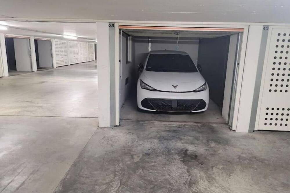 Ganze Wohnung, Große, zentrale Wohnung am Wielandpark mit Parkplatz in Biberach an der Riß, Oberschwaben