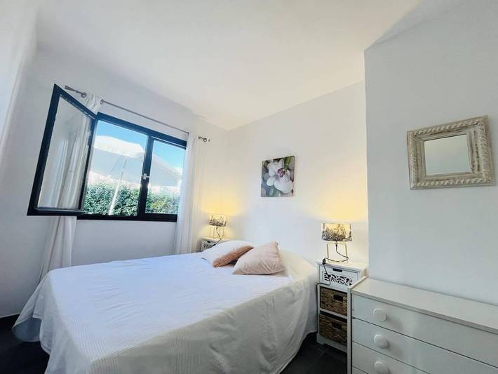 Gîte pour 4 personnes, avec terrasse dans Sant Ambroggio - 3