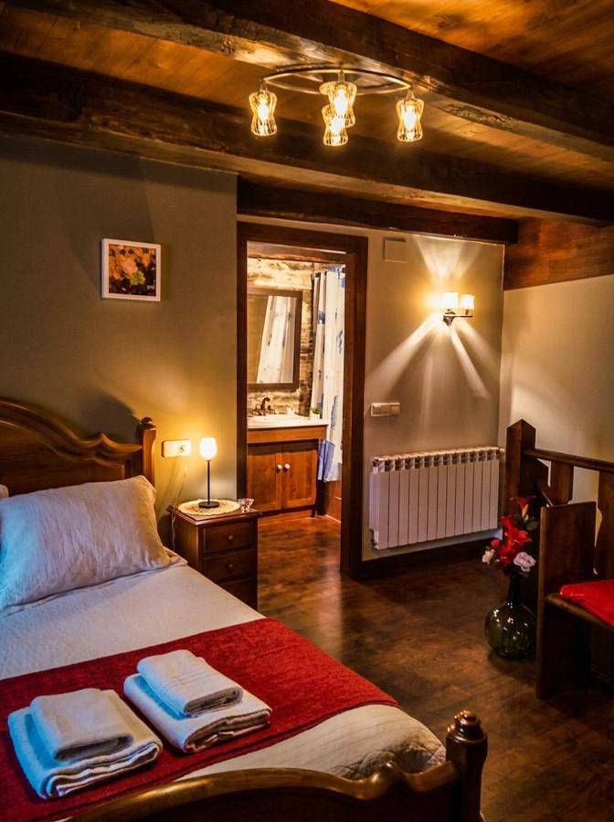 Apartamento de vacaciones para 4 personas, con jacuzzi y jardín - 1