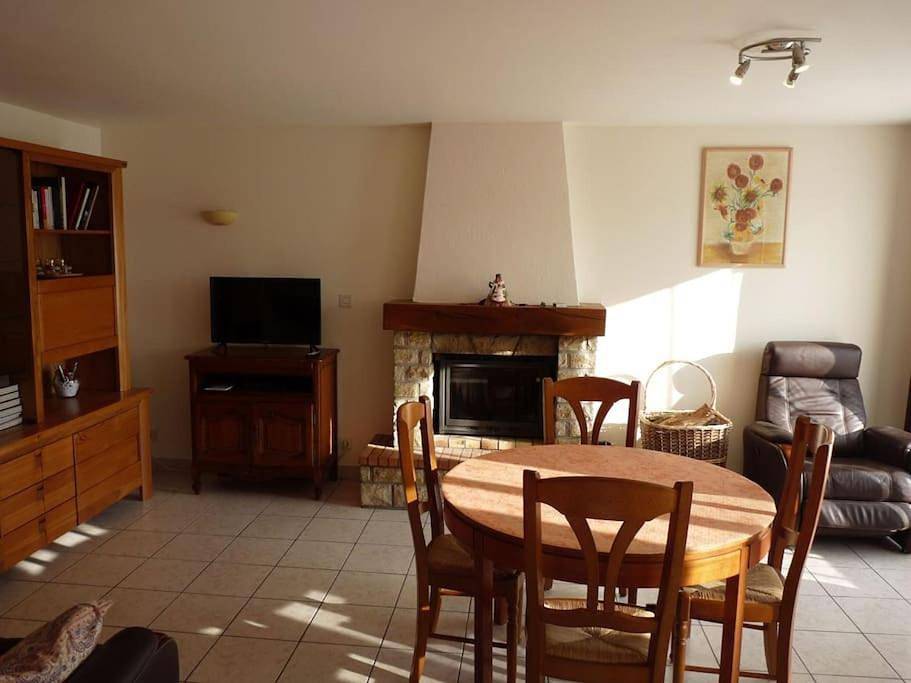 Appartement entier, Charmante maison en campagne in Grand-Fougeray, Région de Redon