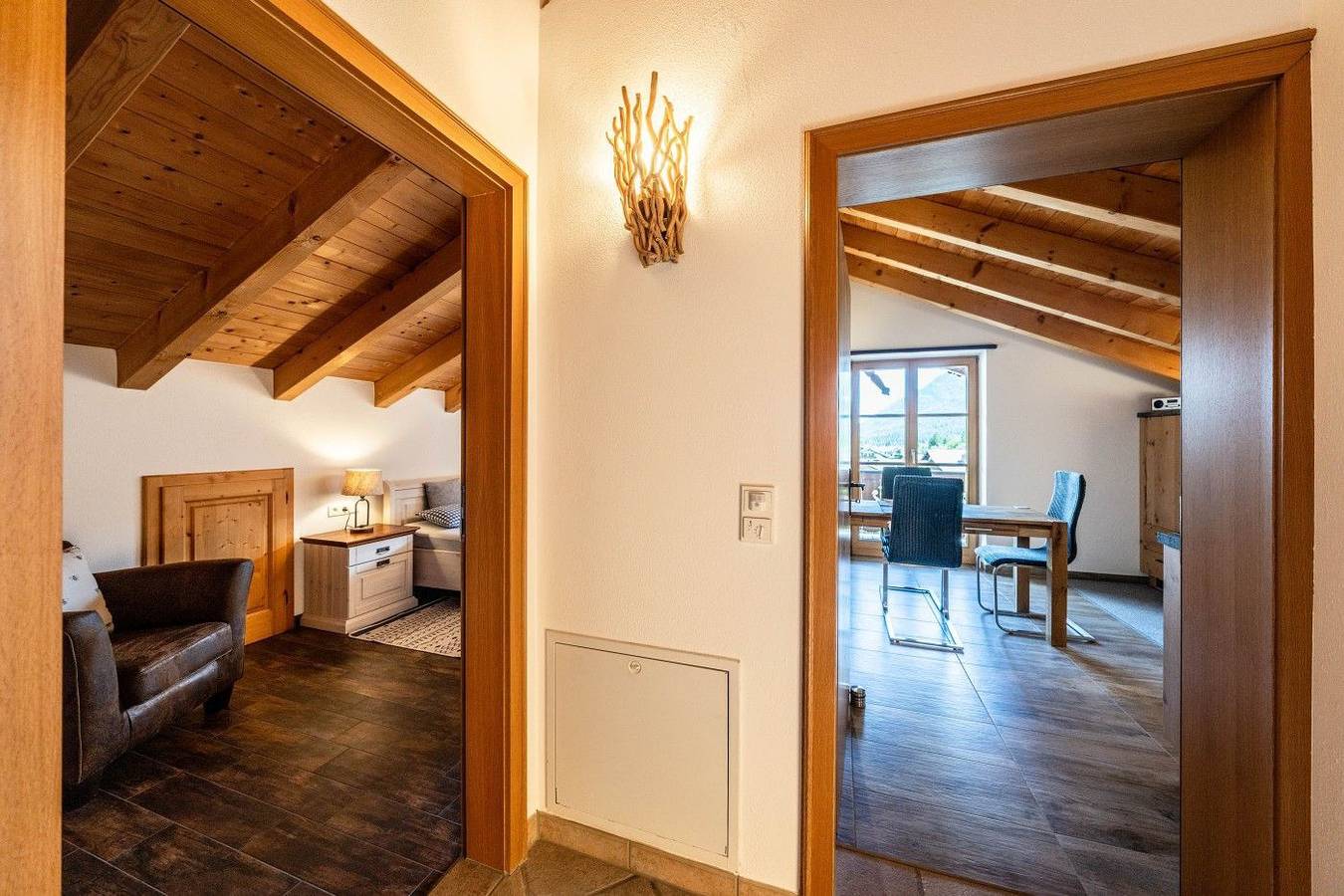 Ganze Wohnung, Haus Lara Fewo 3 - Kleine Traum-Fefwo mit Panorama-Balkon, 42 m² für 2 Personen in Wallgau, Walchensee