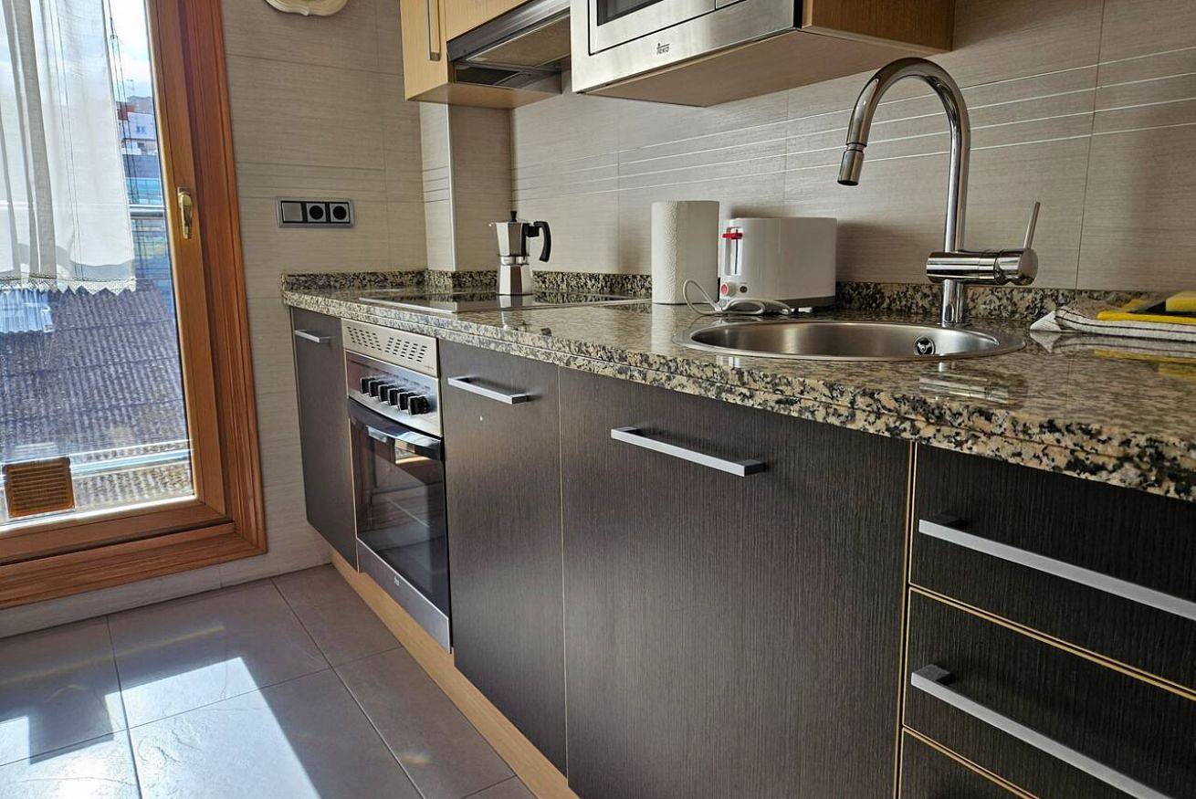 Apartamento entero, 196A Acogedor apartamento en Gijón in Distrito Centro (Gijón), Gijón
