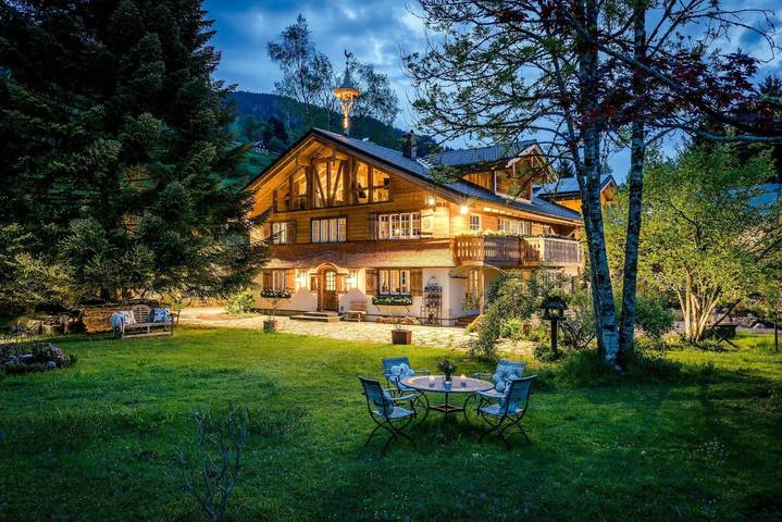 Hütte für 2 Personen, mit Balkon und Terrasse sowie Garten in Ofterschwang