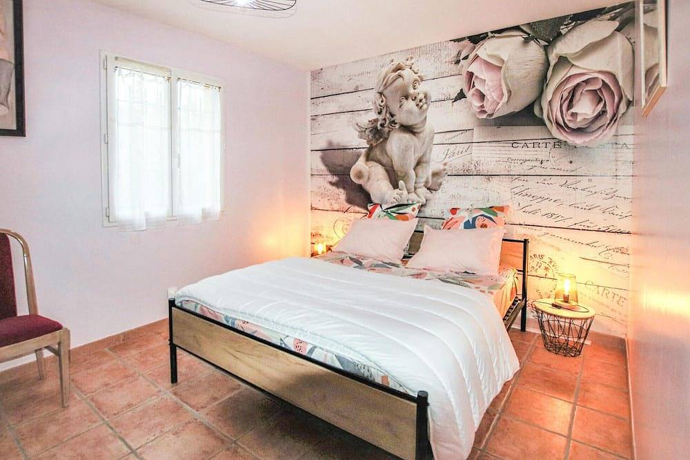 Stunning home in Montélimar in Montélimar, Nyons region