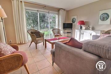 Maison De Vacances pour 4 Personnes dans Bono, Baie de Quiberon, Photo 1