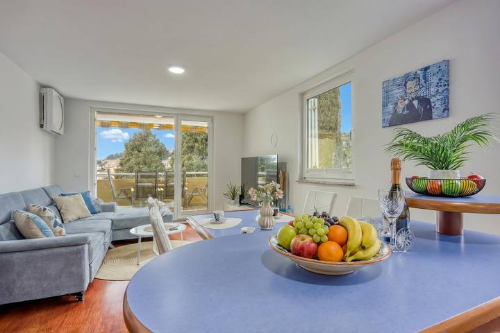 Apartament wakacyjny dla 4 osób, z taras i widok na ocean w Portoroz