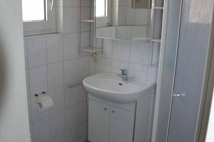 Ganze Wohnung, Ferienwohnung ~90 m² im 1. und 2. Stock im schönen Maintal, großer Garten in Karlstadt, Maindreieck