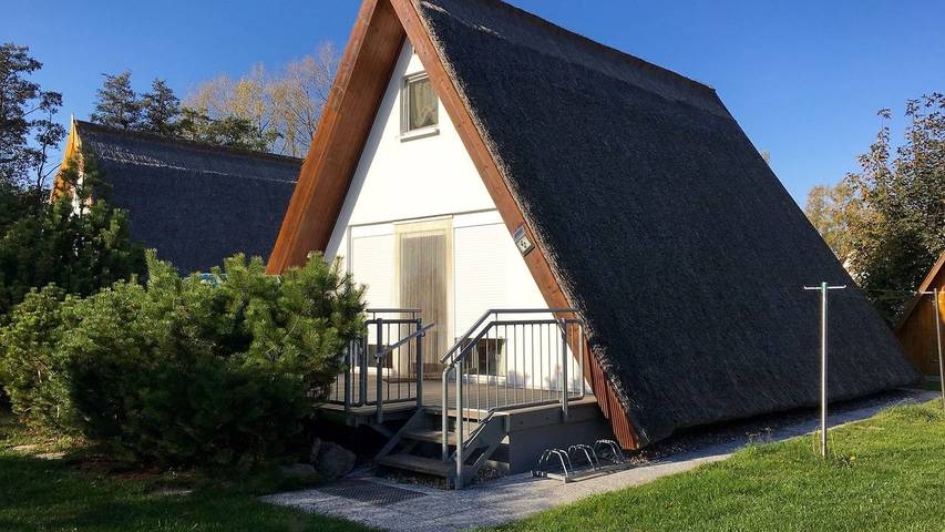 Chalet für 4 Personen, mit Ausblick und Terrasse, mit Haustier auf Rügen