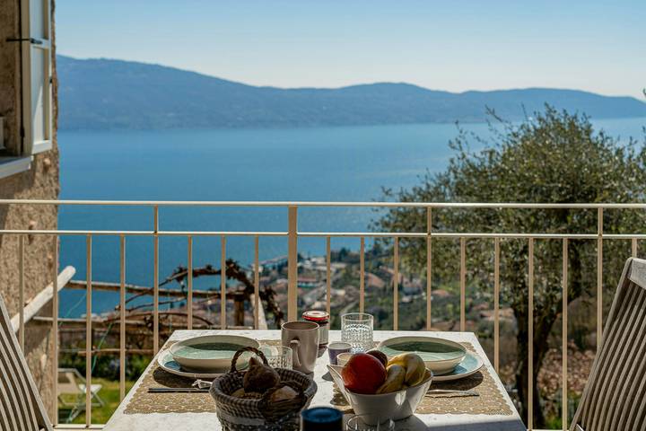 Ferienhaus für 2 Personen, mit Terrasse und Garten, mit Haustier in Gargnano - 3