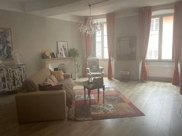 Gîte pour 5 personnes, avec vue dans Cinema Le Studio Bastia