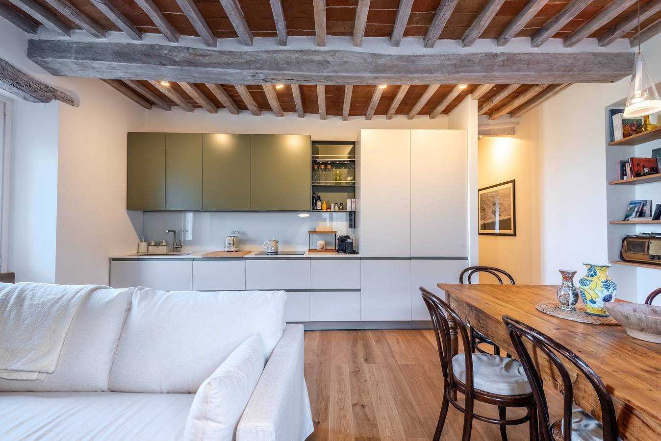 Ganze Wohnung, Apartment 'Il Bel Soggiorno' mit Blick auf die Hügel in Radicondoli, Siena Provinz