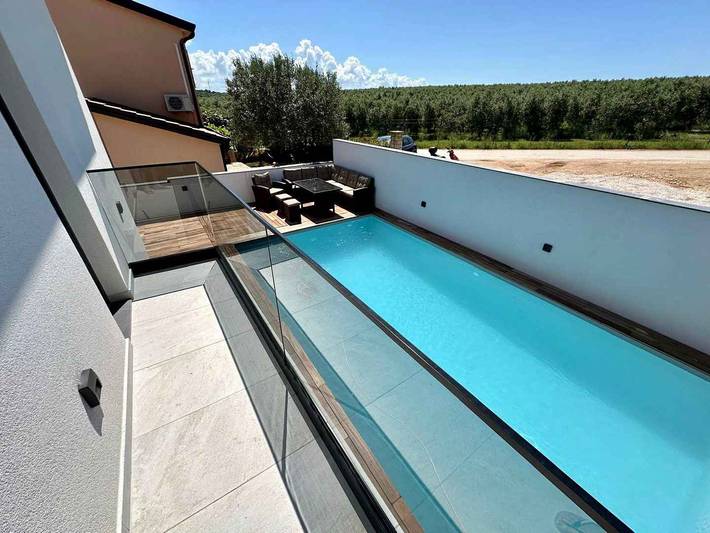 Villa für 12 Personen, mit Balkon in Umag - 3