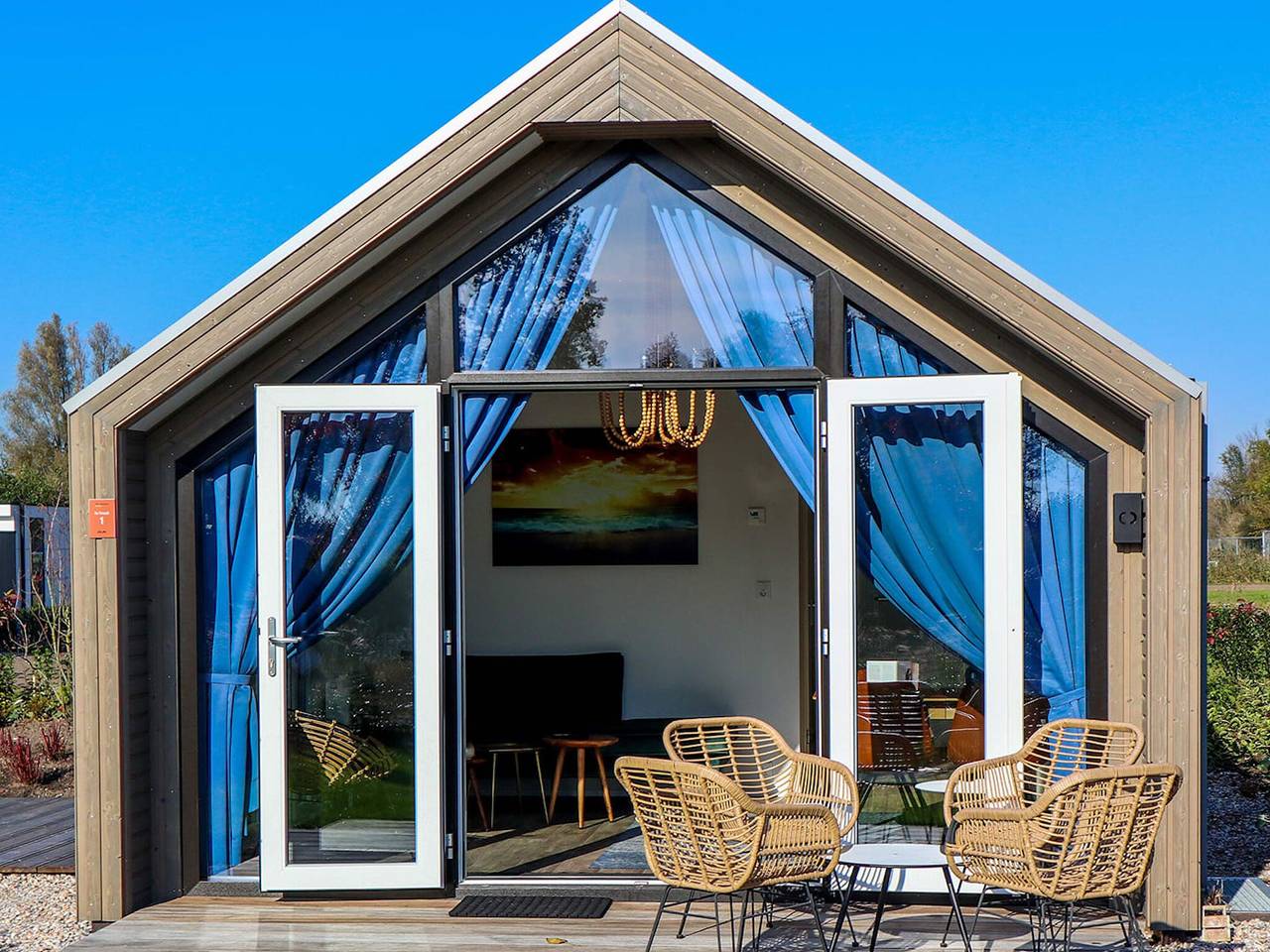 Modern chalet met afwasmachine, vlakbij de Ijssel in IJssel