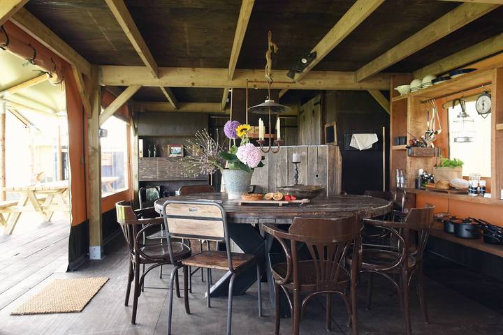 Vakantiewoning voor 6 personen, met terras en balkon/terras in Callantsoog