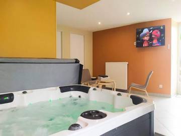 Gîte pour 6 Personnes dans Rimeize (Lozère), L'Aubrac, Photo 4