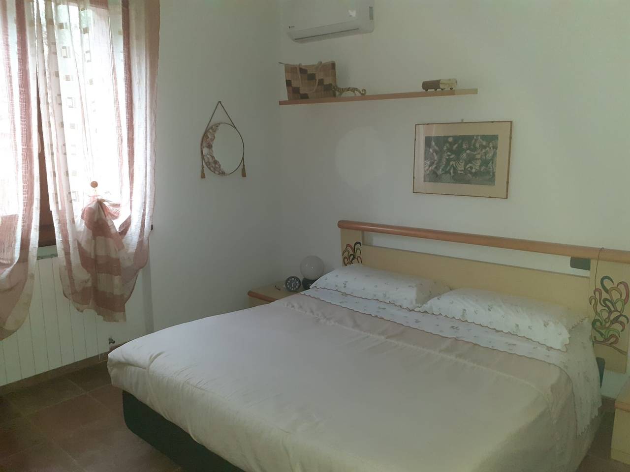 Room 'Matrimoniale Con Terrazzo Condiviso' with Lake View, Shared Terrace and Wi-Fi in Oscheri, Olbia-Tempio
