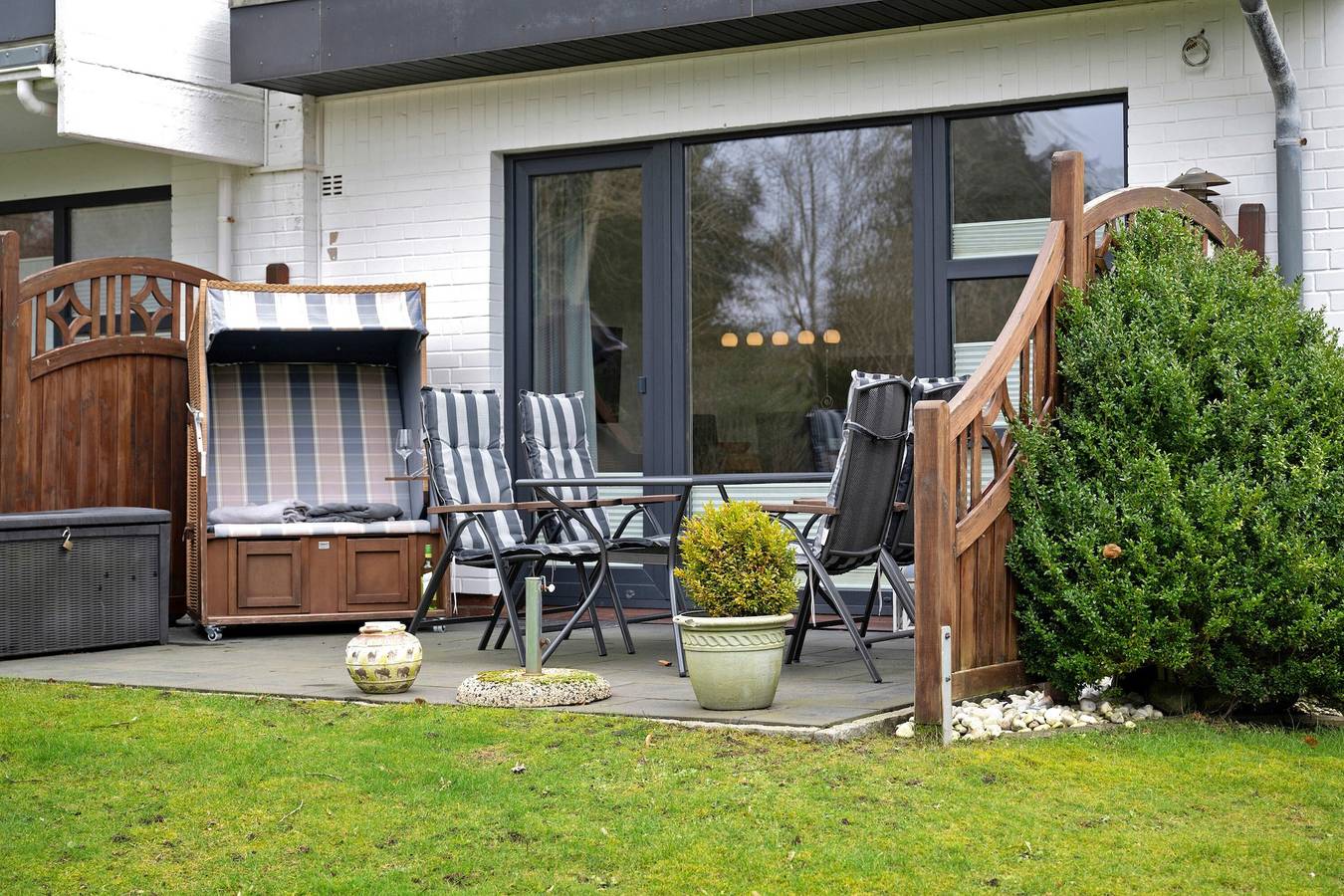 Ganze Wohnung, Ferienwohnung 'Am Südstrand' mit Privatterrasse, Gemeinschaftsgarten und Wi-Fi in Wyk auf Föhr (Stadt), Wyk auf Föhr
