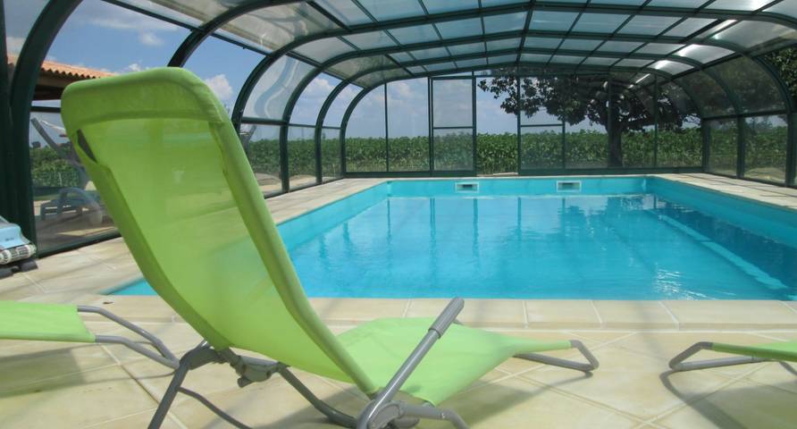 Gîte pour 6 personnes, avec jardin et piscine ainsi que terrasse et jacuzzi - 1