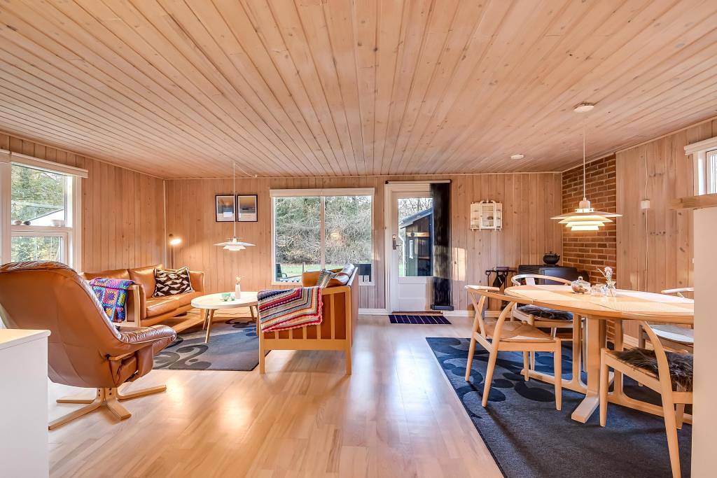 Hyggeliges Holzhaus mit überdachter West-Terrasse – Nahe am Nissum Fjord in Nørhede Vest, Ulfborg